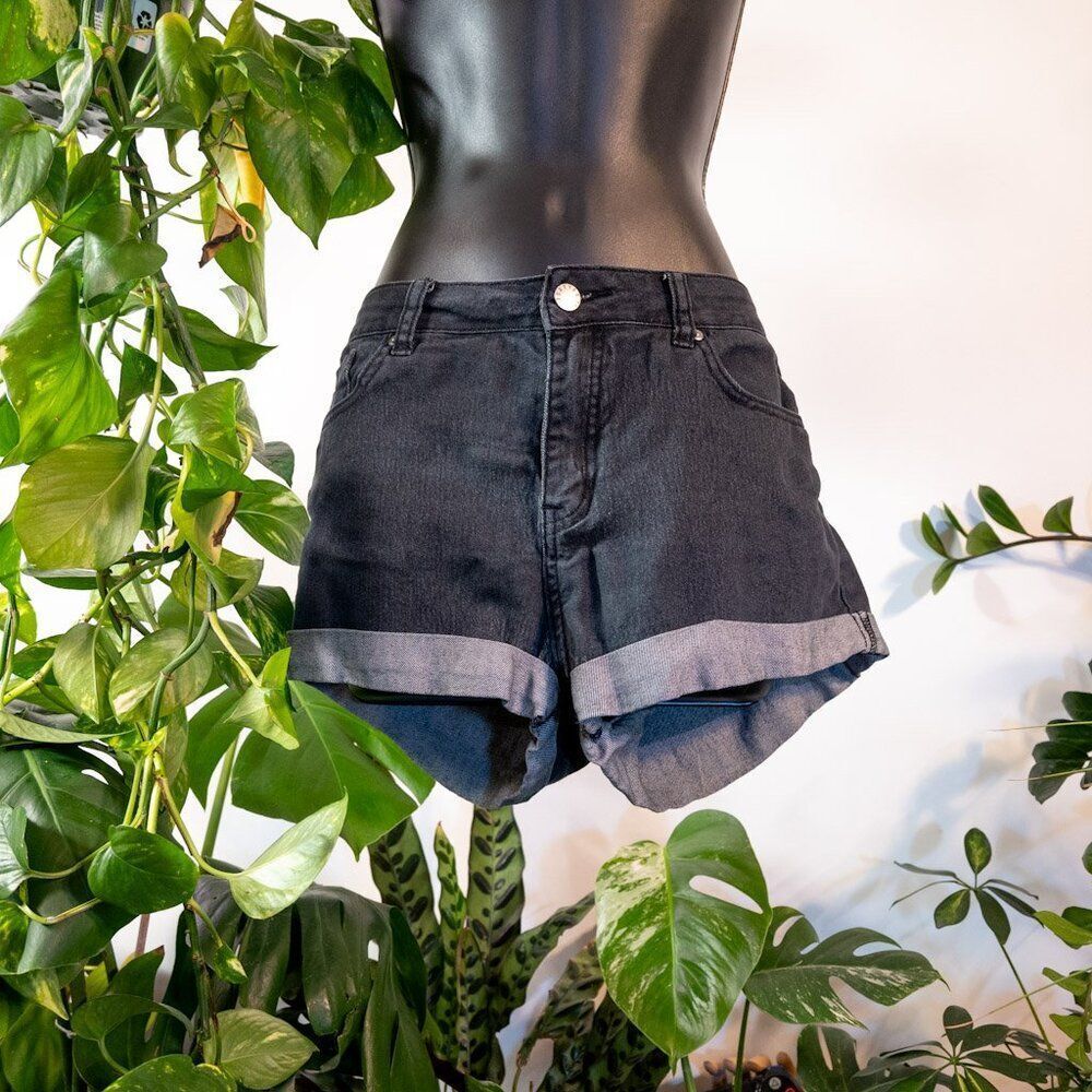Forever 21 Mid-Rise Denim Shorts, Dark Blue, Size 30